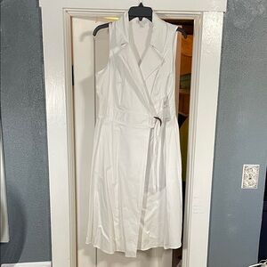 London Style White Sleeveless Wrap Maxi Dress with Tie